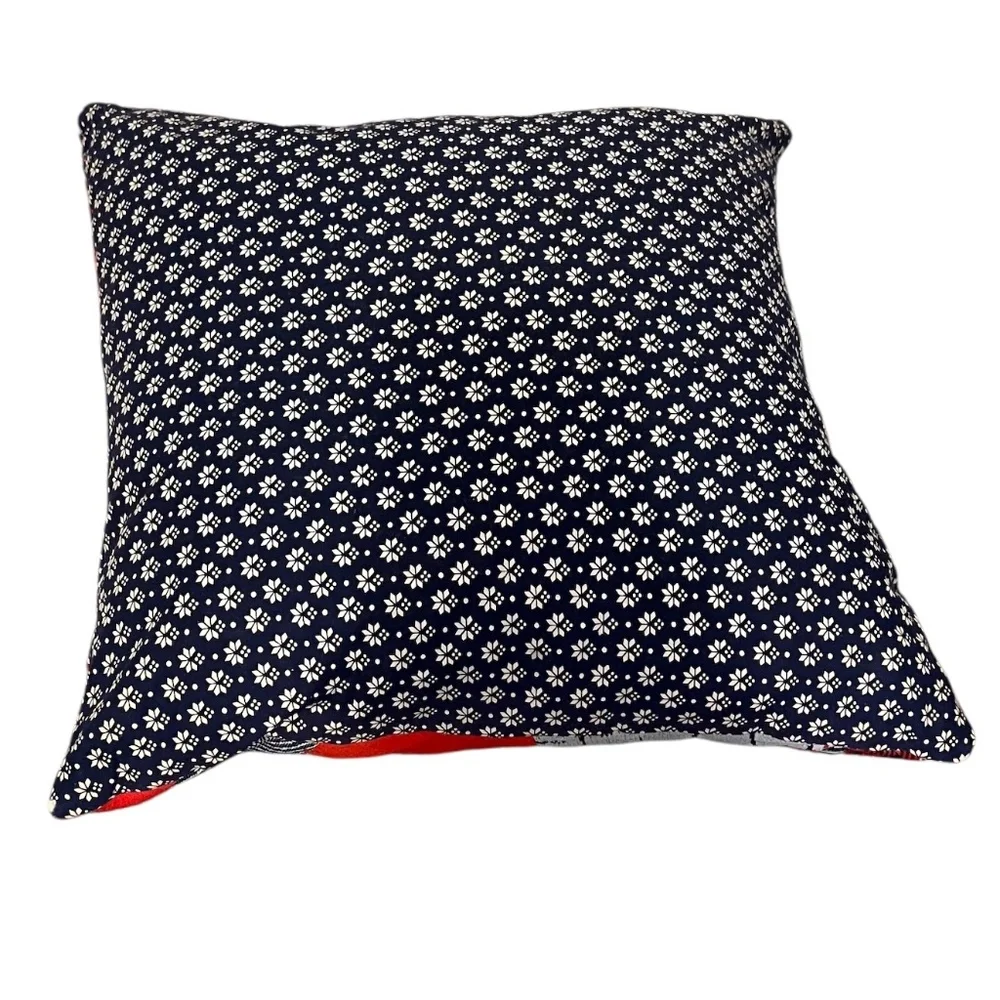 Handmade patchwork decorative Americana/Nautical theme throw pillow- NEW